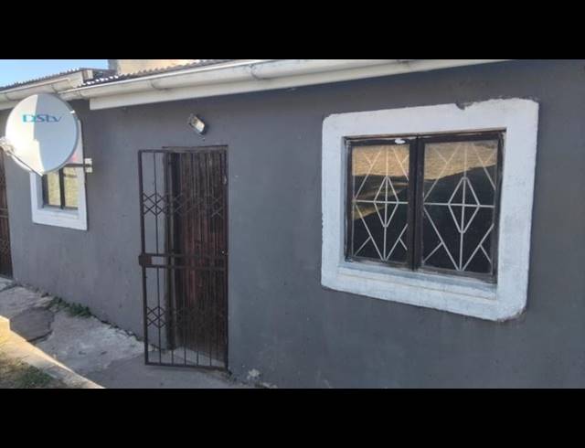 20 BEDROOM APARTMENT FOR SALE IN MTHATHA RURAL